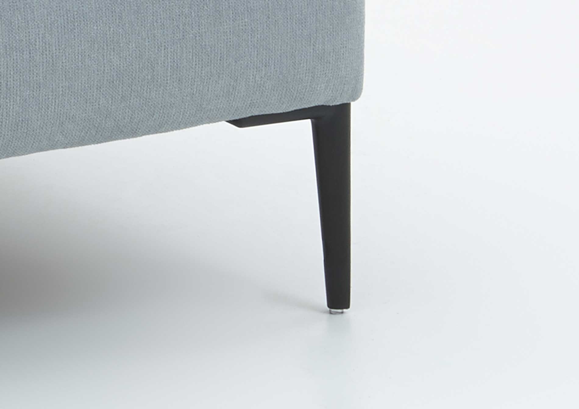 Aurora-II-Detail-Metallfuß_schwarz-matt_D02